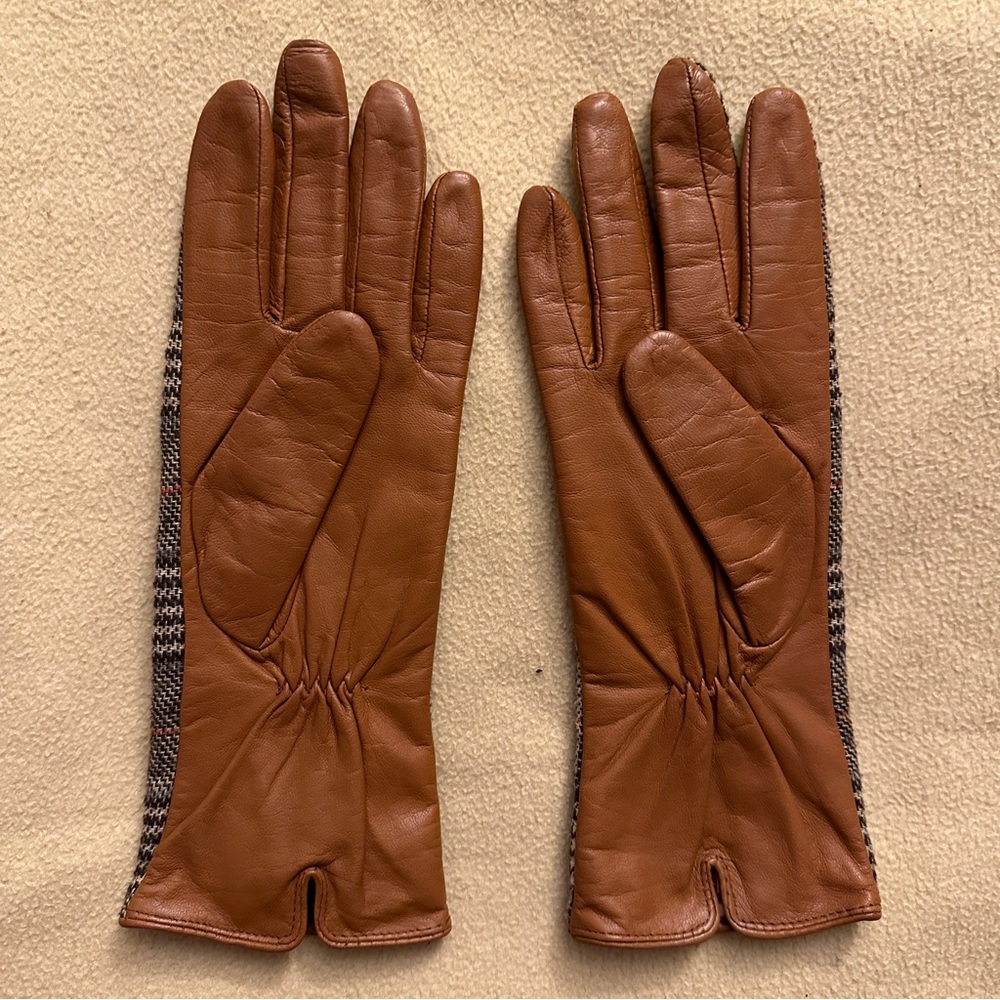 Merona camel leather gloves